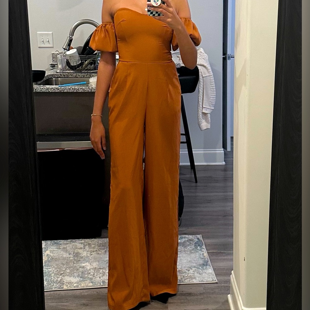 SUPER ELEGANT PUFF SLEEVE JUMPSUIT FROM MISSGUIDED with POCKETS!